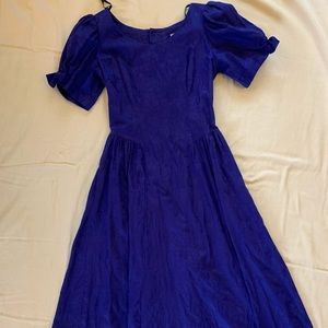 Vintage Lanz vibrant blue dress!